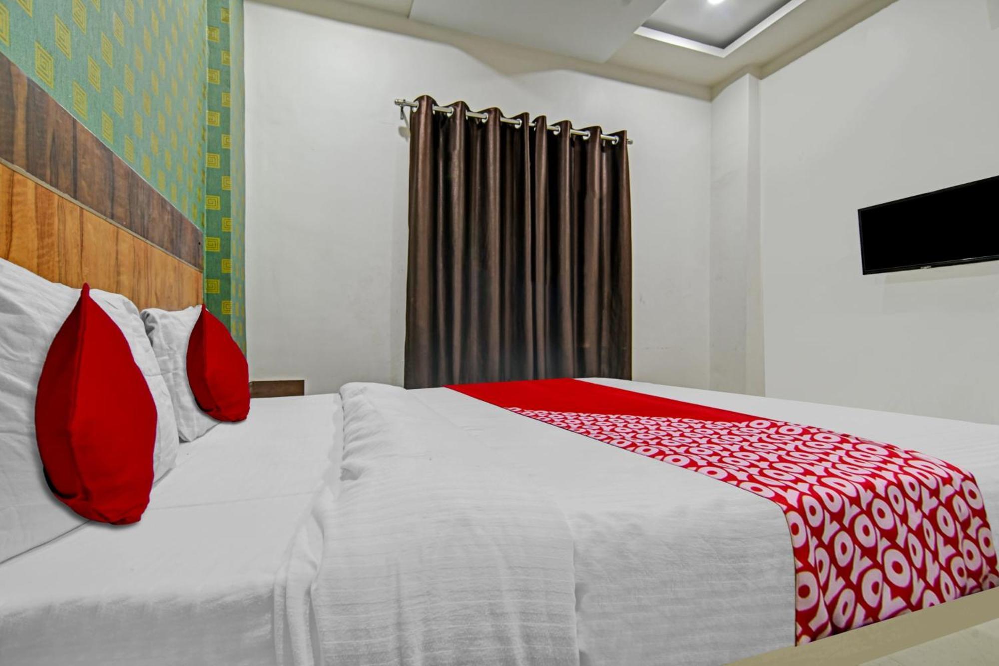 Hotel O Blue Wings Индаур Экстерьер фото
