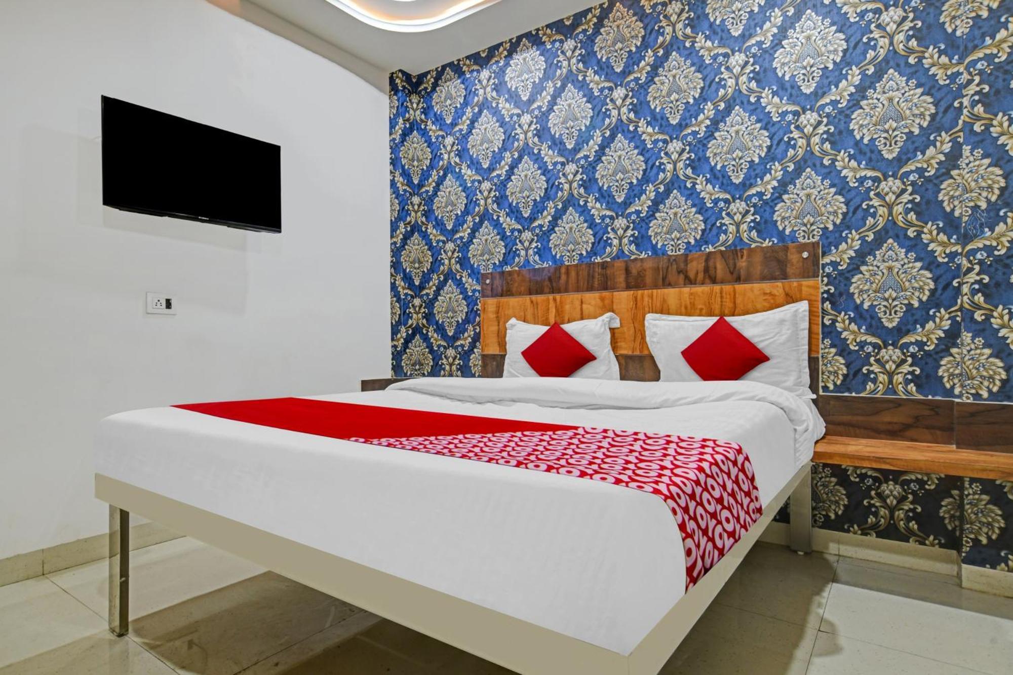 Hotel O Blue Wings Индаур Экстерьер фото